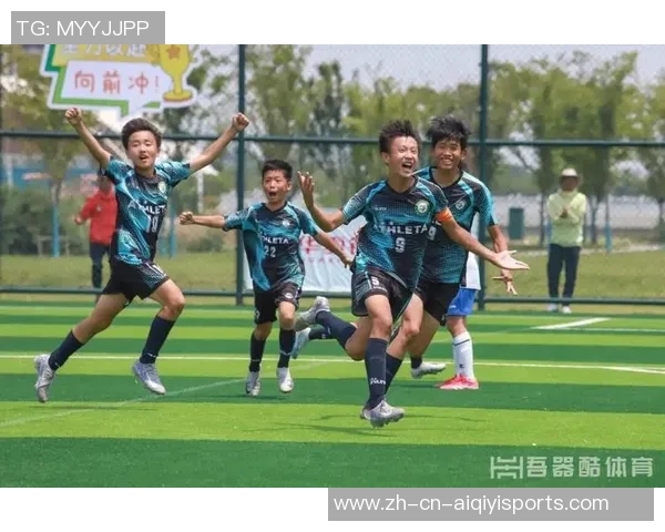 足球控的激情与梦想如何在绿茵场上绽放出无限可能